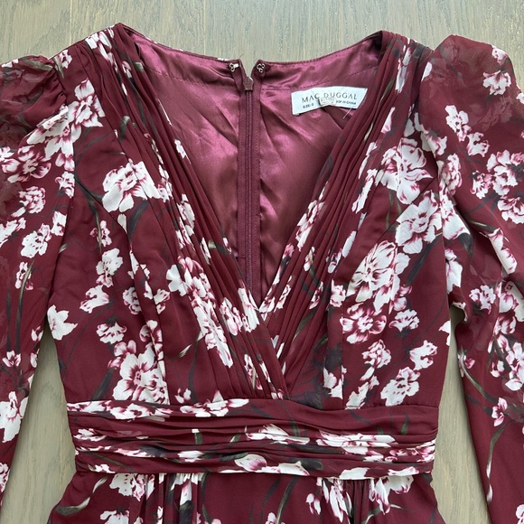 Ieena for Mac Duggal Floral Chiffon Burgundy Red Long Sleeve Maxi Dress V-Neck 0 - Picture 7 of 11